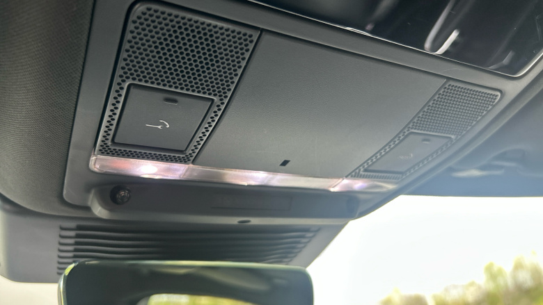 Jaguar F-Pace 2.0 D200 R-Dynamic SE 5dr Auto AWD Diesel Estate